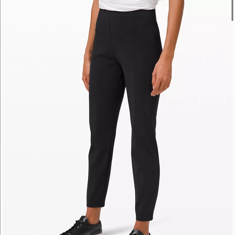 Lululemon Here to There pants NWOT 8